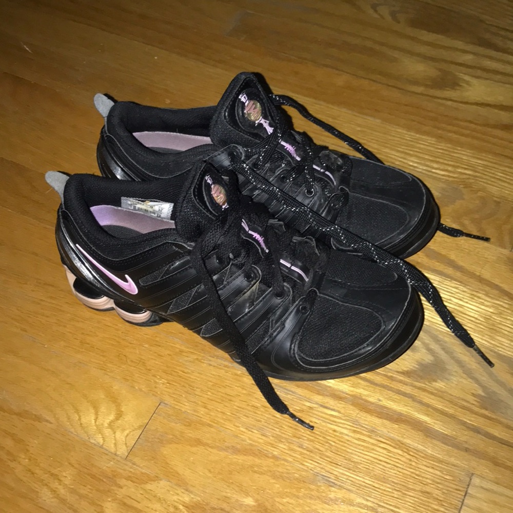 Classic Nike shox